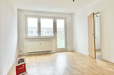 Bild zu Südbalkon! 3-Zimmer-Wohnung mit Badewanne in Rostock-Lütten Klein