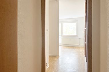 Bild zu Aufzug und Balkon! 1-Zimmer-Wohnung in Rostock-Groß Klein