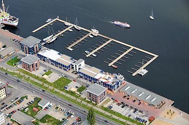 Bild zu Direkt am Stadthafen - Gewerbefläche mit Blick auf die Warnow in Rostock-Kröpeliner-Tor-Vorstadt