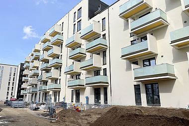 Bild zu Noch zu errichtende 2-Zimmer-Wohnung in Rostock-Lichtenhagen mit offener Küche & Westterrasse