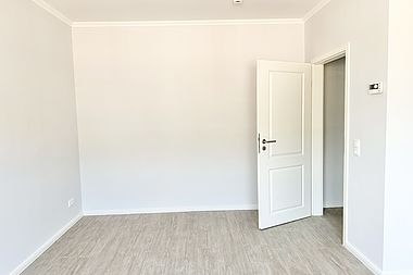 Bild zu Luxus-2-Zimmer-Wohnung mit hochwertiger Einbauküche und Duschbad