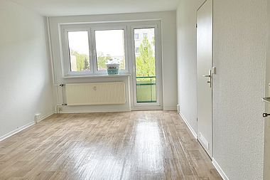 Bild zu Elektroumrüstung erfolgt! 3-Zimmer-Wohnung mit Südbalkon und Dusche in Rostock-Lütten Klein