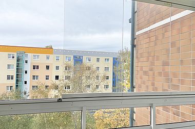 Bild zu Helle 4-Zimmer-Wohnung mit Südbalkon und Badewanne in Rostock-Schmarl